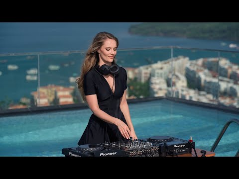 Katusha Svoboda - Deep House Mix 2 (Phu quoc)