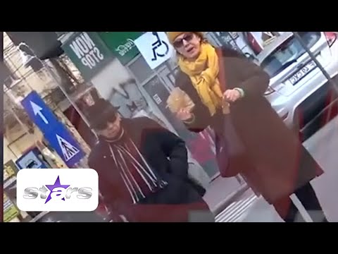 Actorul Mitică Popescu, alături de o doamnă cochetă