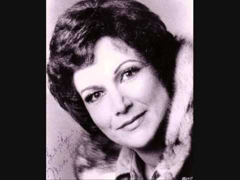 Marisa Galvany-"Sediziose voci...Casta Diva...Ah! bello a me ritorna", Caracas, 1975