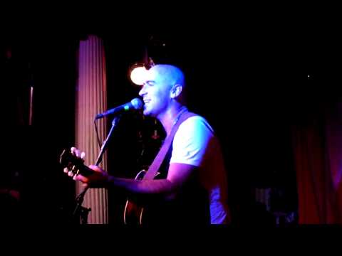 Ed Kowalczyk - The Distance (Acoustic) HQ