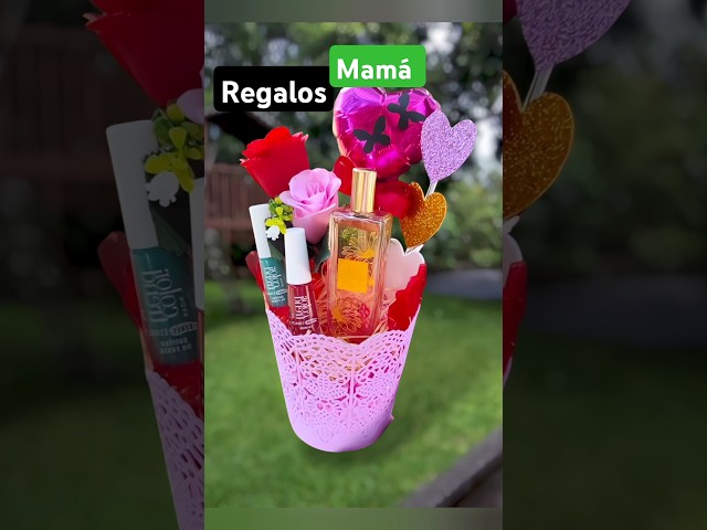 Vídeo relacionado con Touloube Regalos de Girasol Regalo del Día de la Madre para Mujeres, Girasol Artificial en Cúpula de Cristal, Regalos de Girasol Eternos para Aniversario, Regalo de Flores Artificiales para Mamá