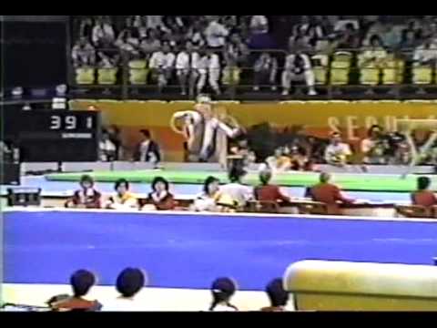 8th T HUN Zsuzsa Csisztu FX - 1988 Olympic Games 9.350.avi