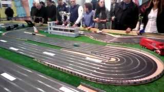 preview picture of video 'Tuttoslot.it noleggio piste slotcar al Bicocca Village Milano'