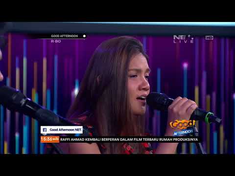 Performance: The Overtunes ft. Monita - Bicara