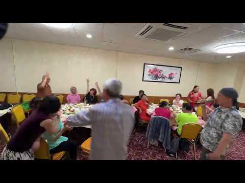 4 hours of eating, drinking, singing and dancing at Golden Seafood Restaurant captured in 30 seconds