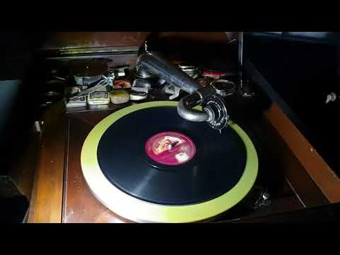 Sunday. Jean Goldkette. Keller Sisters and Lynch. HMV 78rpm Shellac Record. Victrola VV-XIV