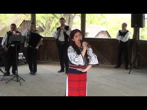 LIVIA HETEA  - M-AS SUI IN CER SA CANT