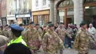 preview picture of video 'The Rifles march through Winchester'