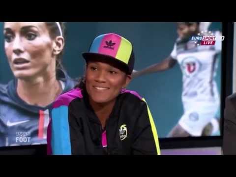 Femmes 2 Foot - N°02 - 29-09-2014 - Wendie Renard