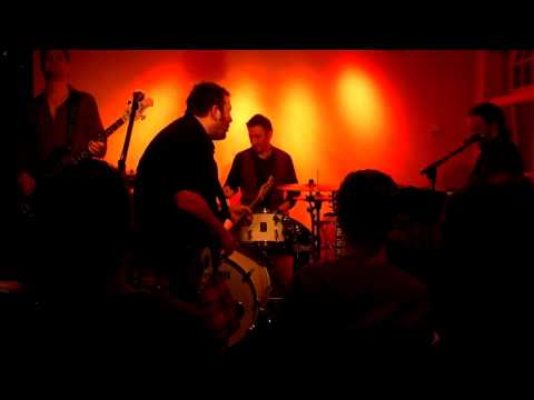 King King ft. Alan Nimmo