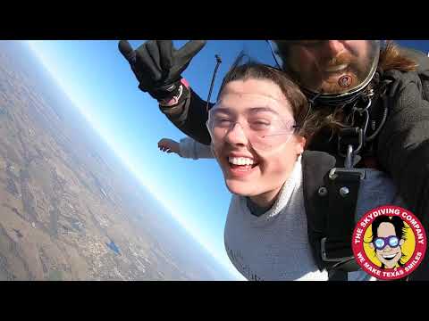 Tandem Skydiving   Elle from Dallas, Texas