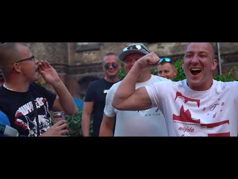 MADA F - Podwórka (scratch Alfred)