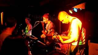 Flamboyant Bella performing Abbi