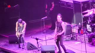 Fake Friends, Everyday People 4k Joan Jett &amp; the Blackhearts 8/2/23 Memorial Coliseum, Portland, OR
