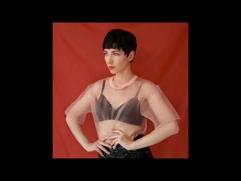 lau.ra - Body Go