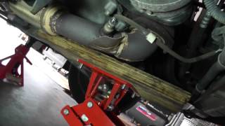 2006 Suzuki Forenza Timing Belt Replacement - Part 1