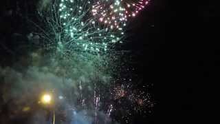 preview picture of video 'Fogos da Virada 2013 - 2014 em Toledo, Paraná'
