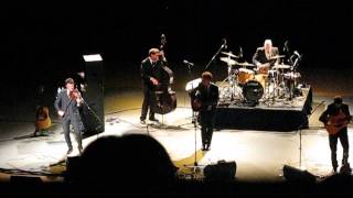 White Freightliner Blues-Lyle Lovett-Richmond Va 2013