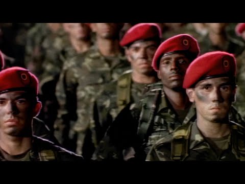 Amaneció de golpe 1998, Carlos Azpúrua (720p HD)