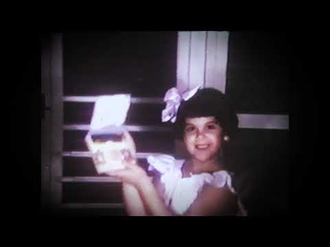 Love, Gilda (Clip 'As a Child')