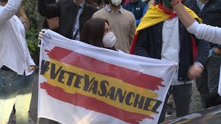 Concentración en Núñez de Balboa para pedir la dimisión de Sánchez