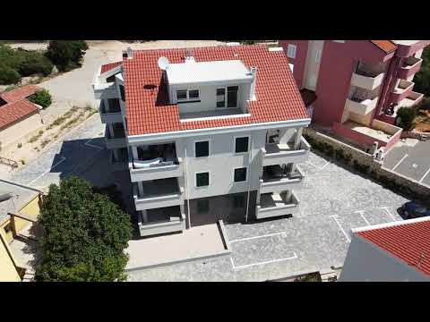 GAJAC, Škuncini stani - Novogradnja s više apartmana, pogled na more