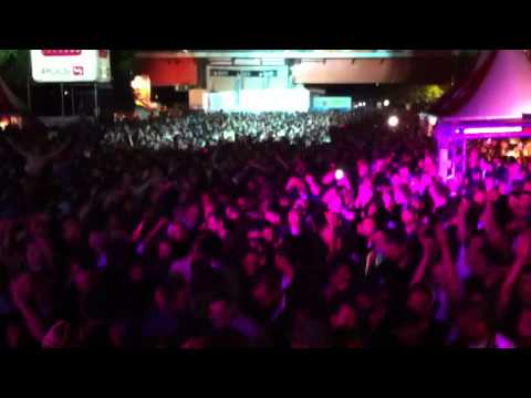 Alex Gaudino DJ Set @ DIF 2011