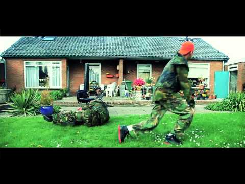 Mr. Polska ft. Ronnie Flex - Soldaatje FULL HD