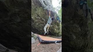 Video thumbnail of By the river, 7c. Laramade