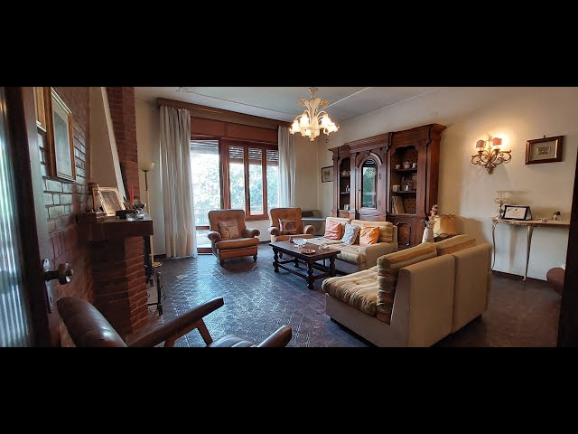 Via Bovio app. piano 1°