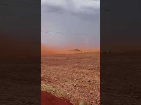 ventania e poeira #vendaval #ventania #poeira #paraná