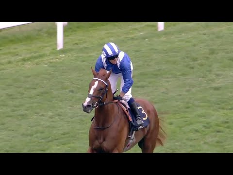 New star for Frankel? Mohaafeth wins dramatic Hampton Court Stakes!