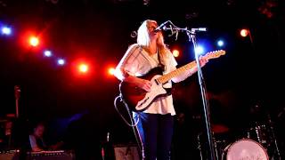 Lissie - Look Away live @ Virgin Oil, Helsinki 29.3.2011