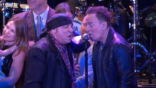 NJ Hall of Fame May 2018 Steven Van Zandt, Bruce Springsteen, Inductees &quot;I Don&#39;t Want to Go Home&quot;