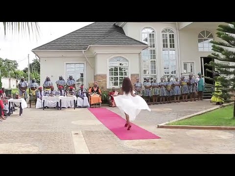 On D ROYAL WEEDING DAY, When It Was Time  For The Prince To Choose A Bride, He Chose A Commoner 2025