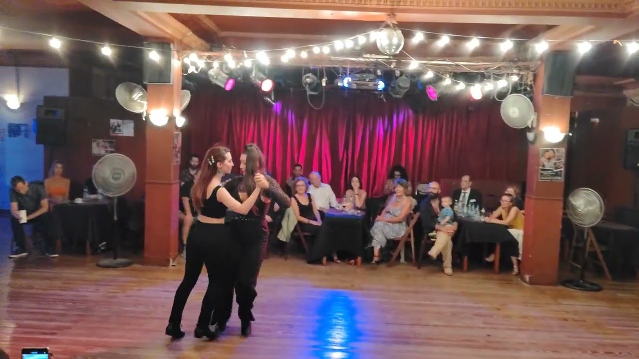 Video thumbnail for "El Torito" - Natasha Lewinger y Silvia Bivolaru