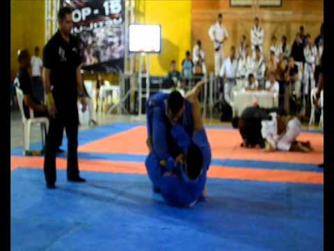 Área De Luta - Fernando Toshio X Adersino Marmita