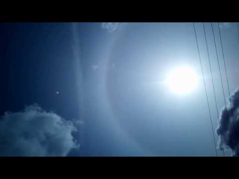 Так называемый эфект гало! Тамбовская обл. Март! не каких ледяных кристаллов не может быть