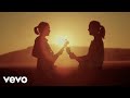 Sunny Cowgirls - Green And Gold (Official Music Video)