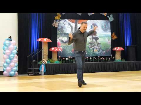 One Hundred Line Dance by Niels Poulsen Demo @2018 Marathon