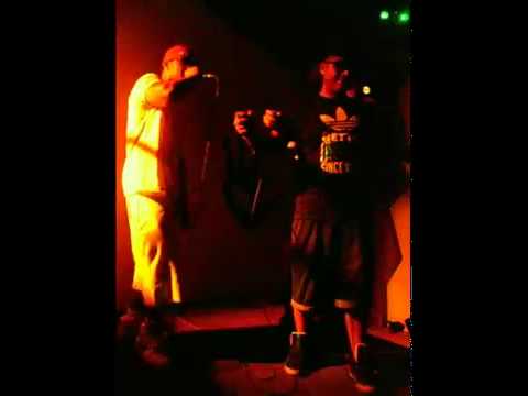 JEEGI aka ONEMORE feat MET&MATERIA, FRANKIE DaPRINCE - SHAWTY LIVE@ROCK PLANET 13/08/2011