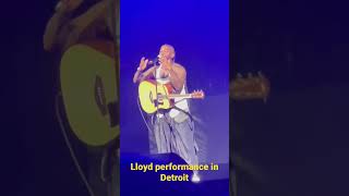 Players Prayer Lloyd live in Detroit