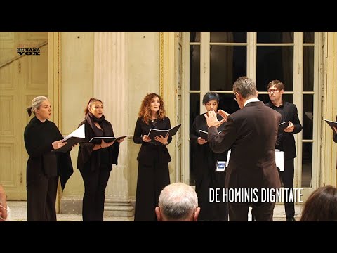 DE HOMINIS DIGNITATE