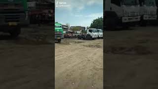 Download lagu Story wa - Garasi PT. Putra Srikaton Logistik Semarang mp3 Download lagu Story wa - Garasi PT. Putra Srikaton Logistik Semarang mp3