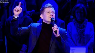 Musik: &quot;Dra mig nära dig&quot; - (Samuel Ljungblahd)