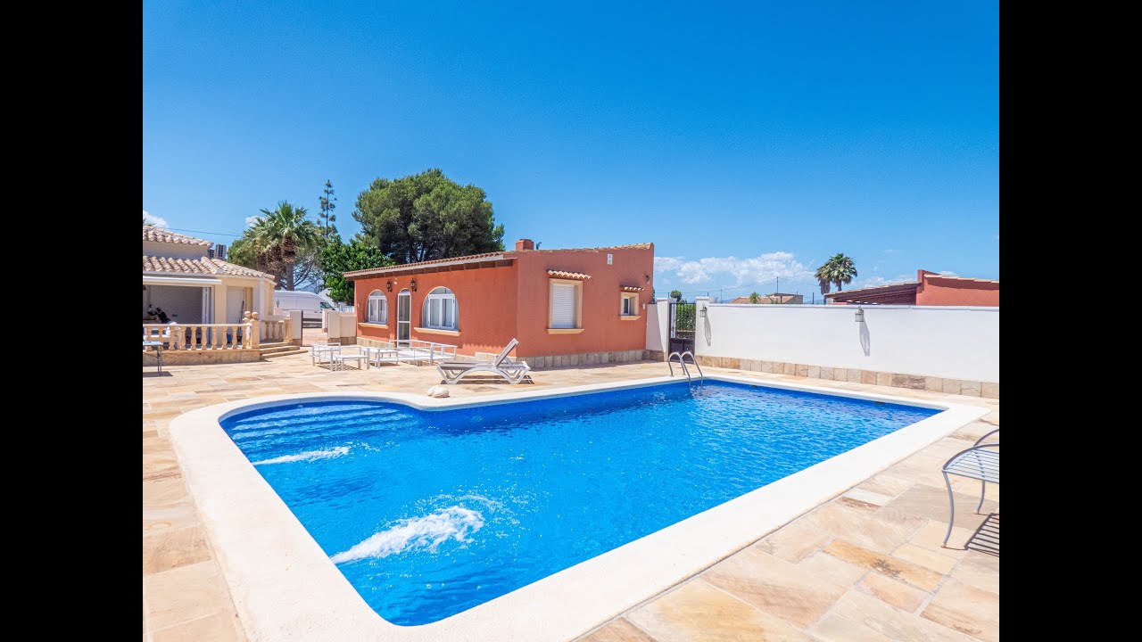 6 Bed Villa in Rojales — Video Tour
