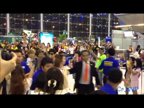 [FANCAM] 121004 F.T. Island back to Korea @ Suvarnabhumi Airport