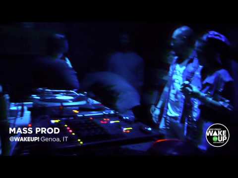 WakeUp! MASS PROD + Eff Rann b2b Milkborg / Fri. 12th October 2012