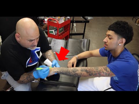 Getting my first hand tattoo!! *WORST IDEA*