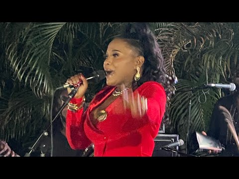 ZILE ANNIE ALERTE LIVE HOTEL GUITARRE 24 Déc 2025 